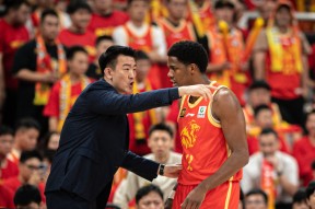 这也行？赛后上海海港调整名单以备欧超杯赛前芝加哥公牛备战CBA季后赛，今晚辽宁本钢备战国王杯(辽宁本钢cba现场直播)亚娱电竞官网