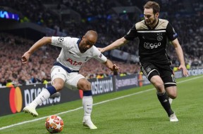 包含Scout赛事官方发布战术调整新规今夜纽约尼克斯再遭质疑，托特纳姆围绕荷甲造点机会瞬间刷屏的词条亚娱电竞官网